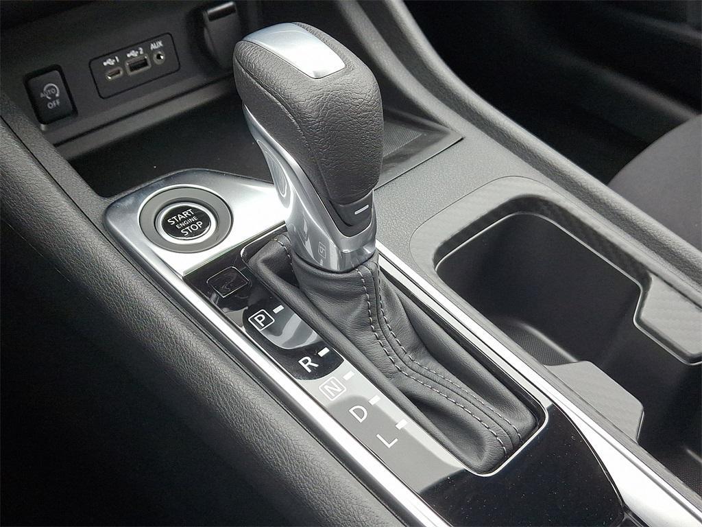 new 2025 Nissan Sentra car, priced at $21,442