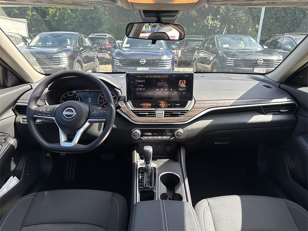 new 2025 Nissan Altima car, priced at $26,999
