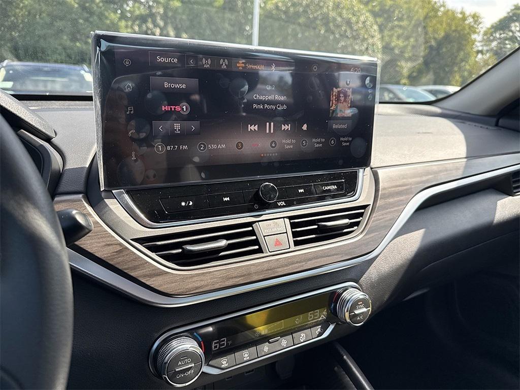 new 2025 Nissan Altima car, priced at $26,999