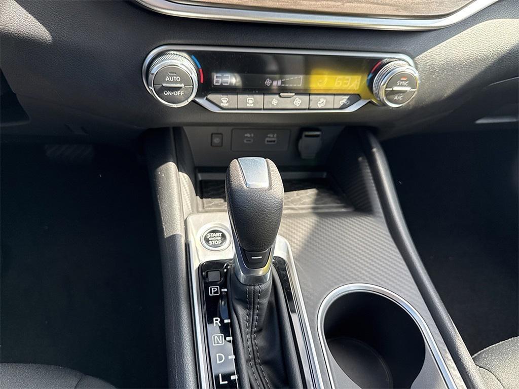 new 2025 Nissan Altima car, priced at $26,999