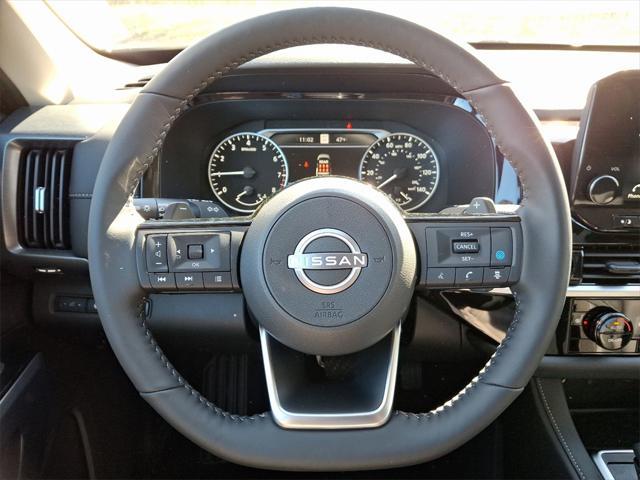 new 2025 Nissan Pathfinder car, priced at $45,280