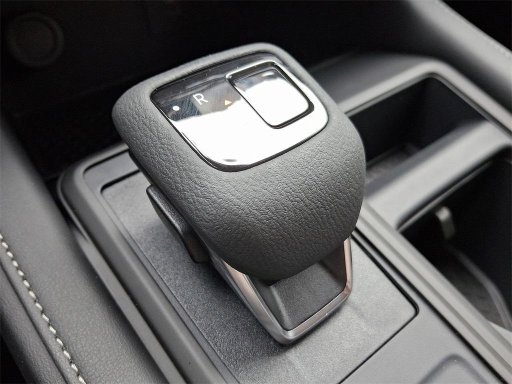 new 2025 Nissan Pathfinder car, priced at $32,051
