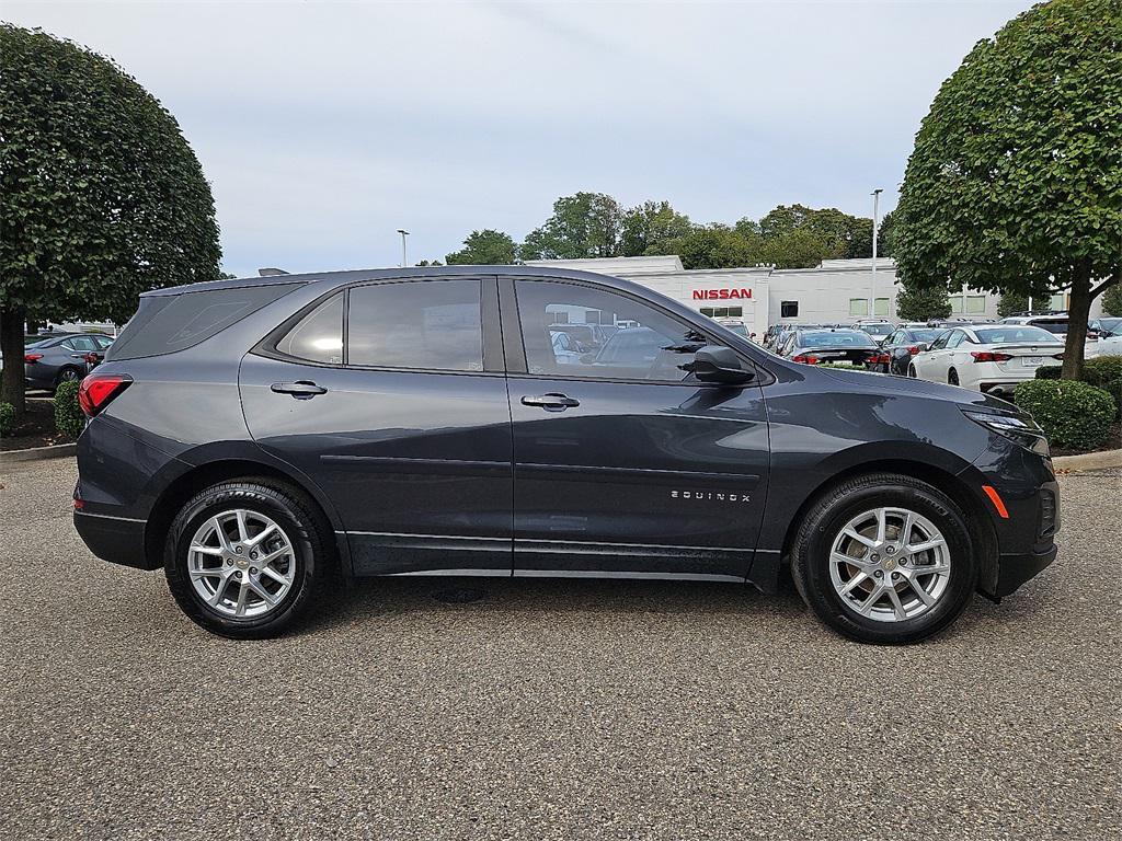 used 2022 Chevrolet Equinox car, priced at $18,349