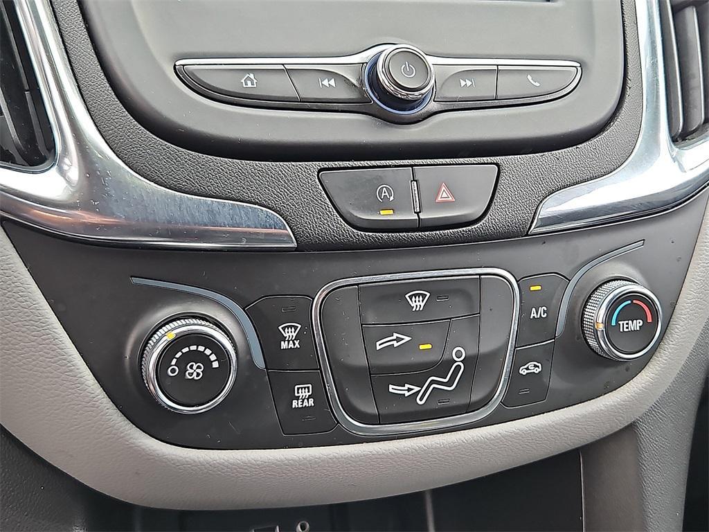 used 2022 Chevrolet Equinox car, priced at $18,349