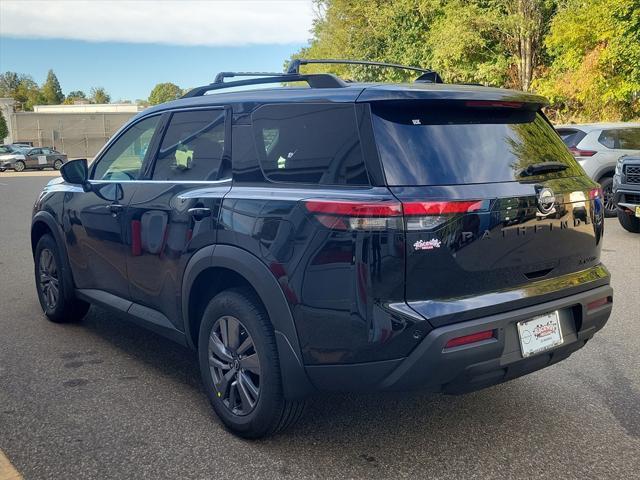 new 2024 Nissan Pathfinder car, priced at $36,053