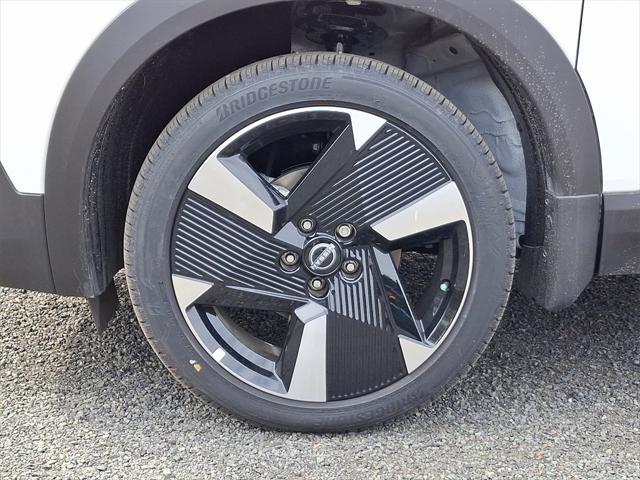 new 2025 Nissan Kicks car, priced at $30,870