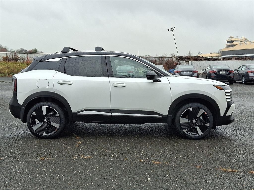 new 2026 Nissan Kicks car, priced at $32,109