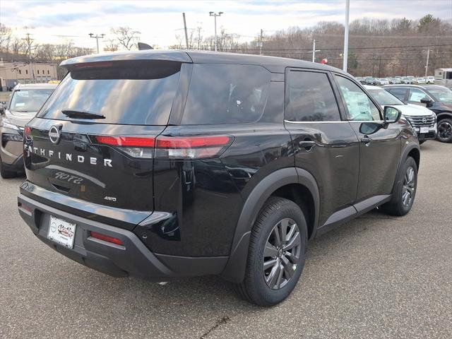 new 2024 Nissan Pathfinder car, priced at $33,385