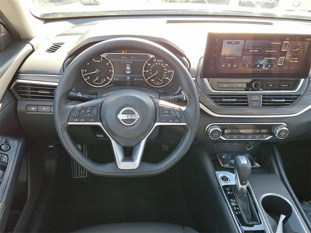 new 2025 Nissan Altima car, priced at $27,594