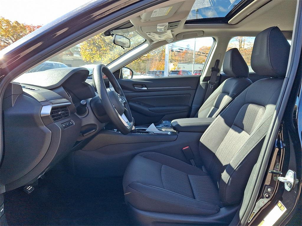 new 2025 Nissan Altima car, priced at $27,594