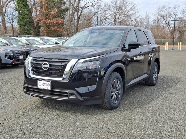 new 2025 Nissan Pathfinder car, priced at $39,209