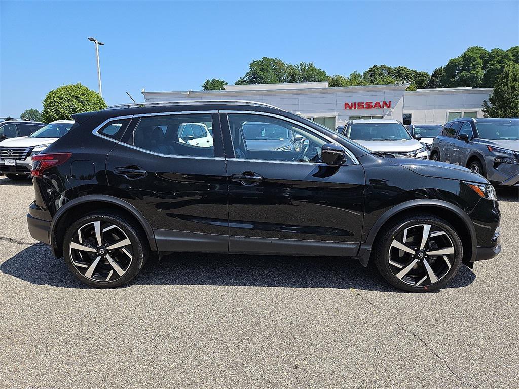 used 2022 Nissan Rogue Sport car, priced at $20,815