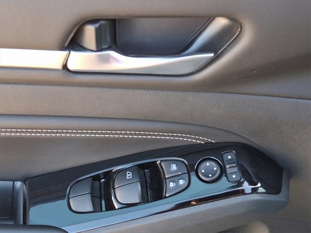 used 2021 Nissan Altima car, priced at $19,393