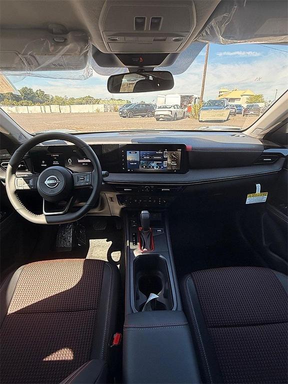 new 2025 Nissan Kicks car, priced at $29,061