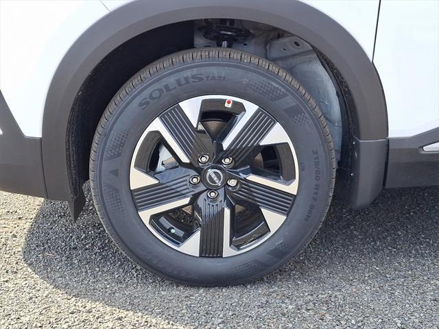 new 2025 Nissan Kicks car, priced at $27,984