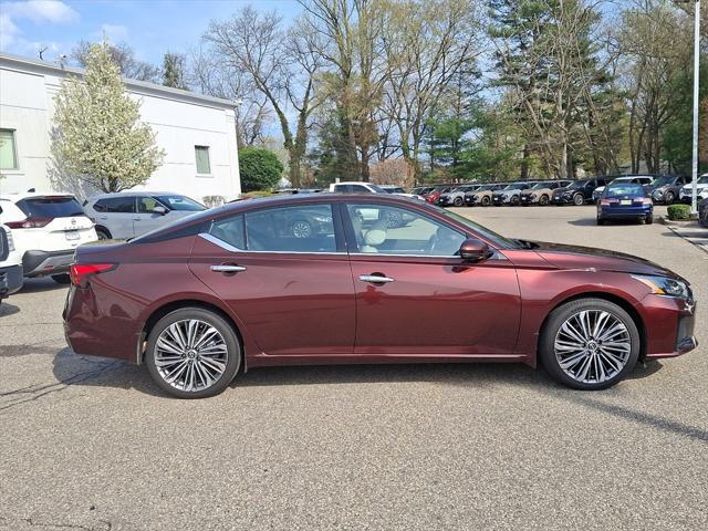used 2023 Nissan Altima car, priced at $25,492
