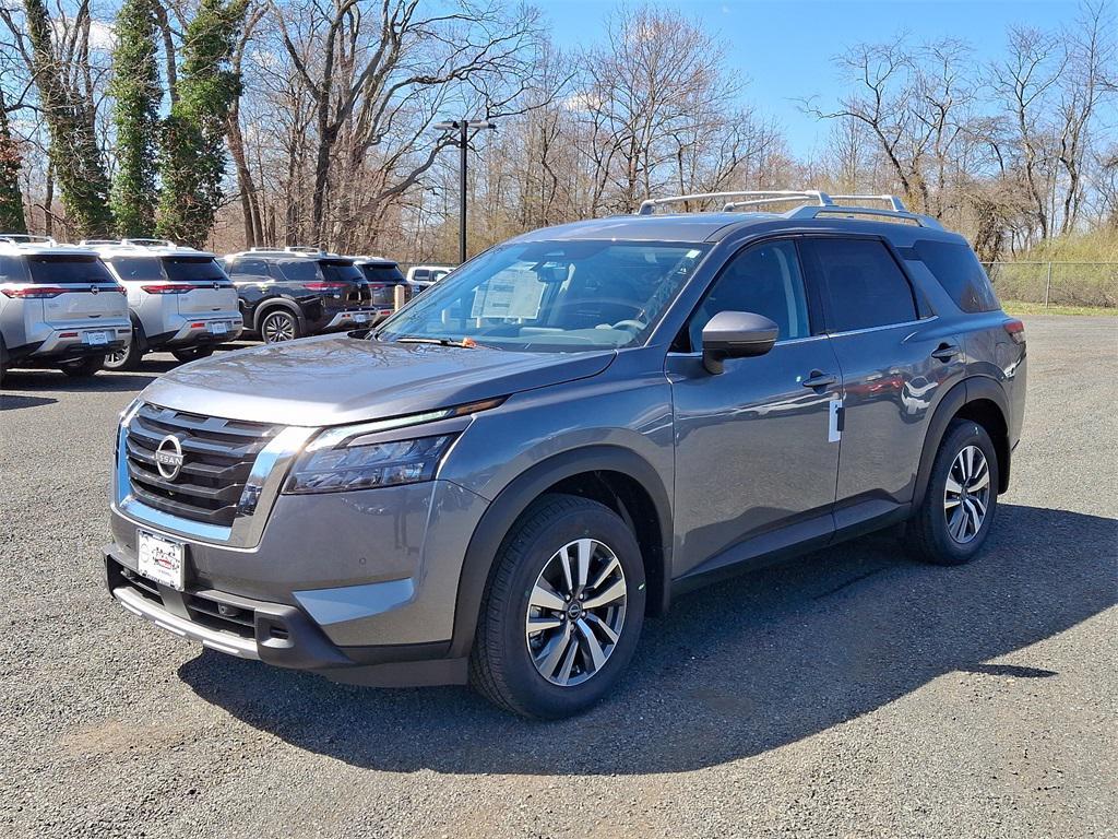 new 2025 Nissan Pathfinder car, priced at $42,799