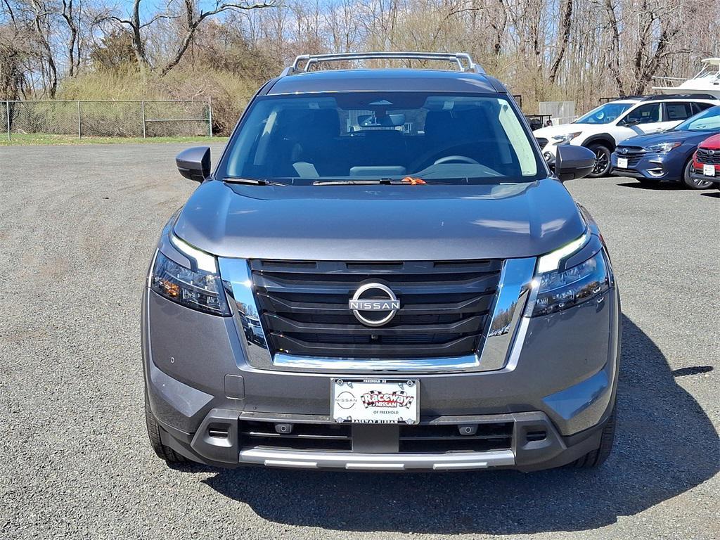 new 2025 Nissan Pathfinder car, priced at $42,799