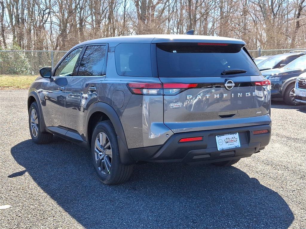 new 2025 Nissan Pathfinder car, priced at $37,051