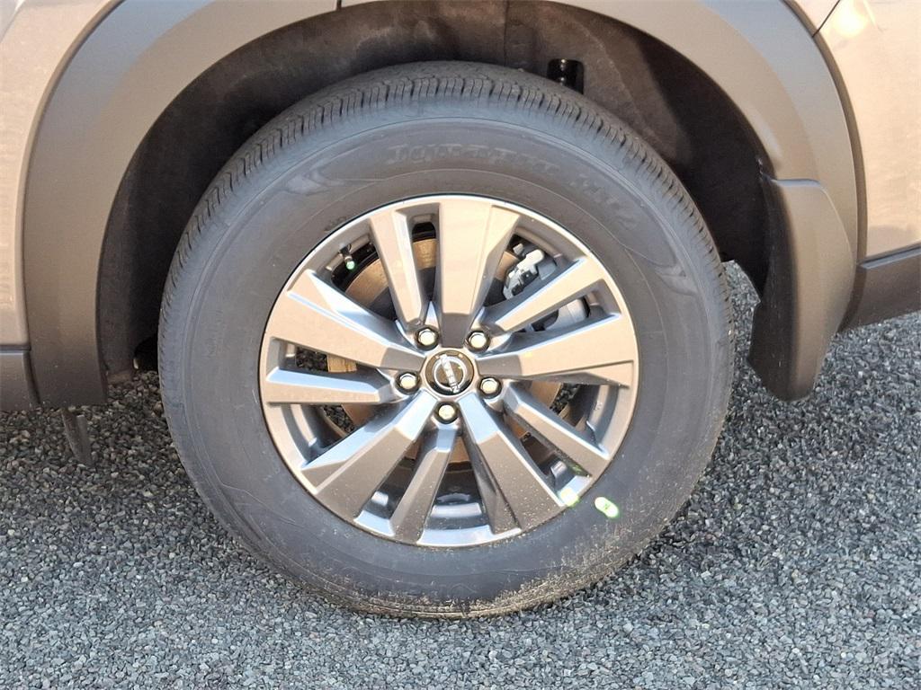new 2025 Nissan Pathfinder car, priced at $37,051