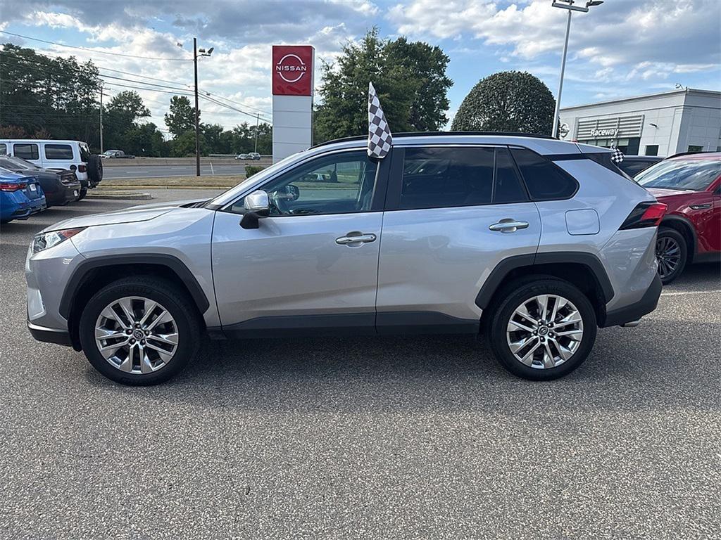 used 2019 Toyota RAV4 car, priced at $29,924
