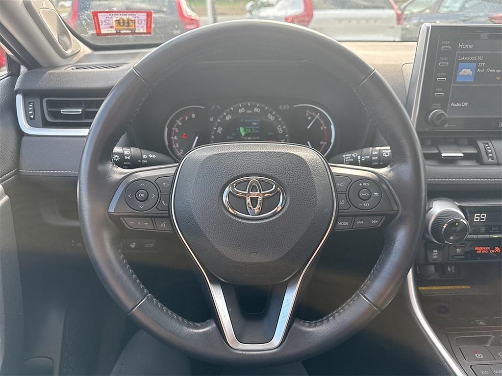 used 2019 Toyota RAV4 car, priced at $29,924