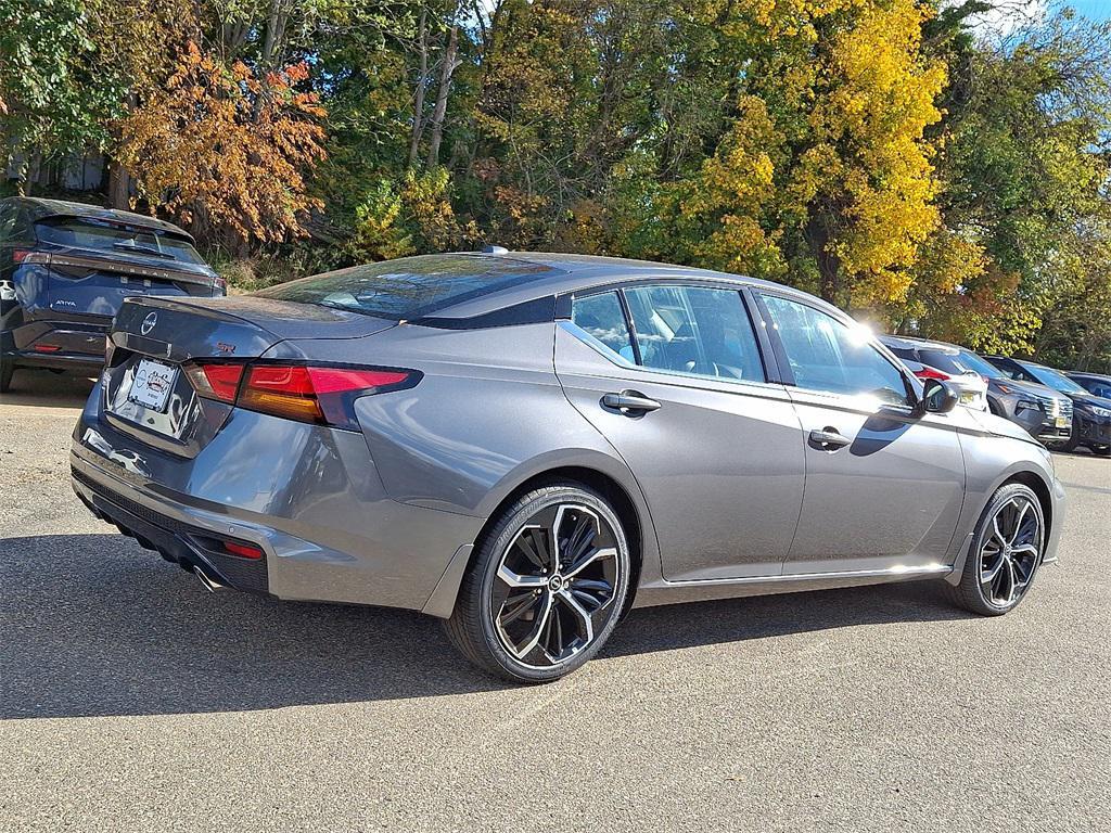 new 2025 Nissan Altima car, priced at $30,861
