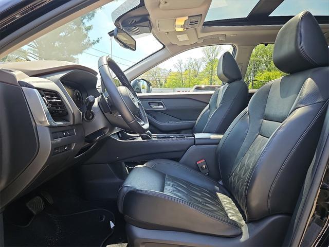 used 2023 Nissan Rogue car, priced at $29,593