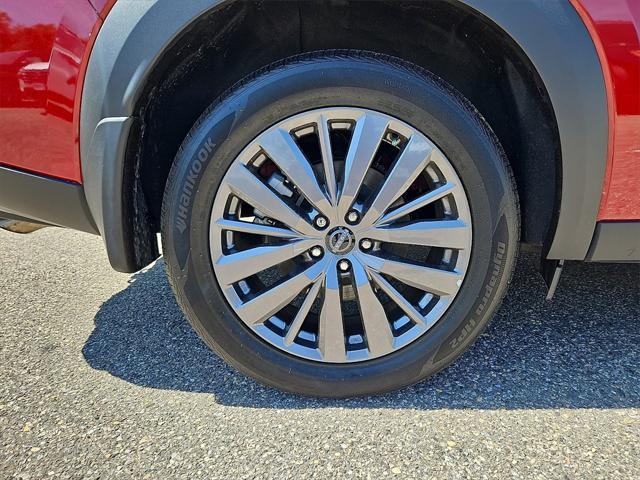 used 2023 Nissan Pathfinder car, priced at $39,991