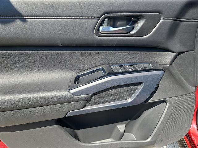 used 2023 Nissan Pathfinder car, priced at $39,991