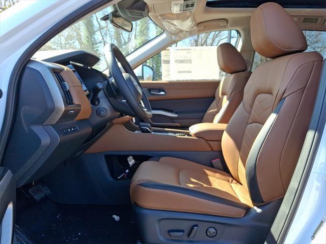 new 2025 Nissan Pathfinder car, priced at $52,478