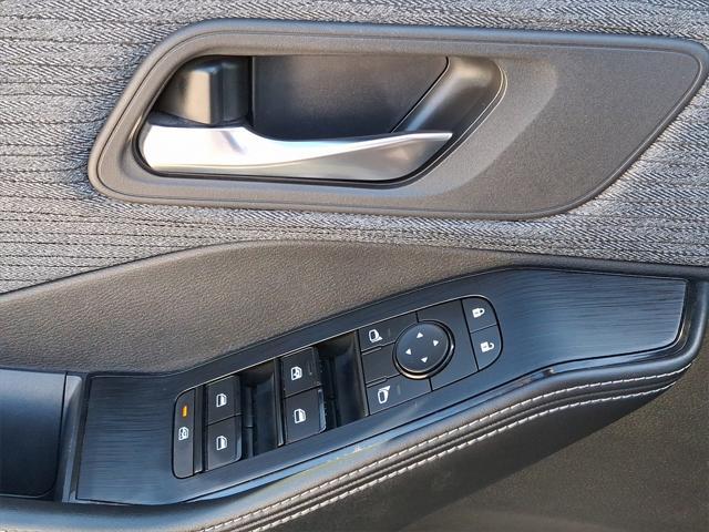 used 2022 Nissan Rogue car, priced at $21,893