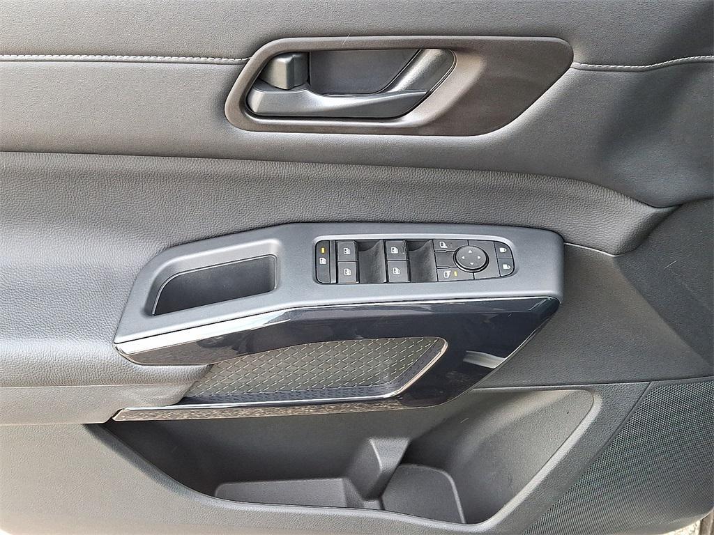 used 2024 Nissan Pathfinder car, priced at $31,225