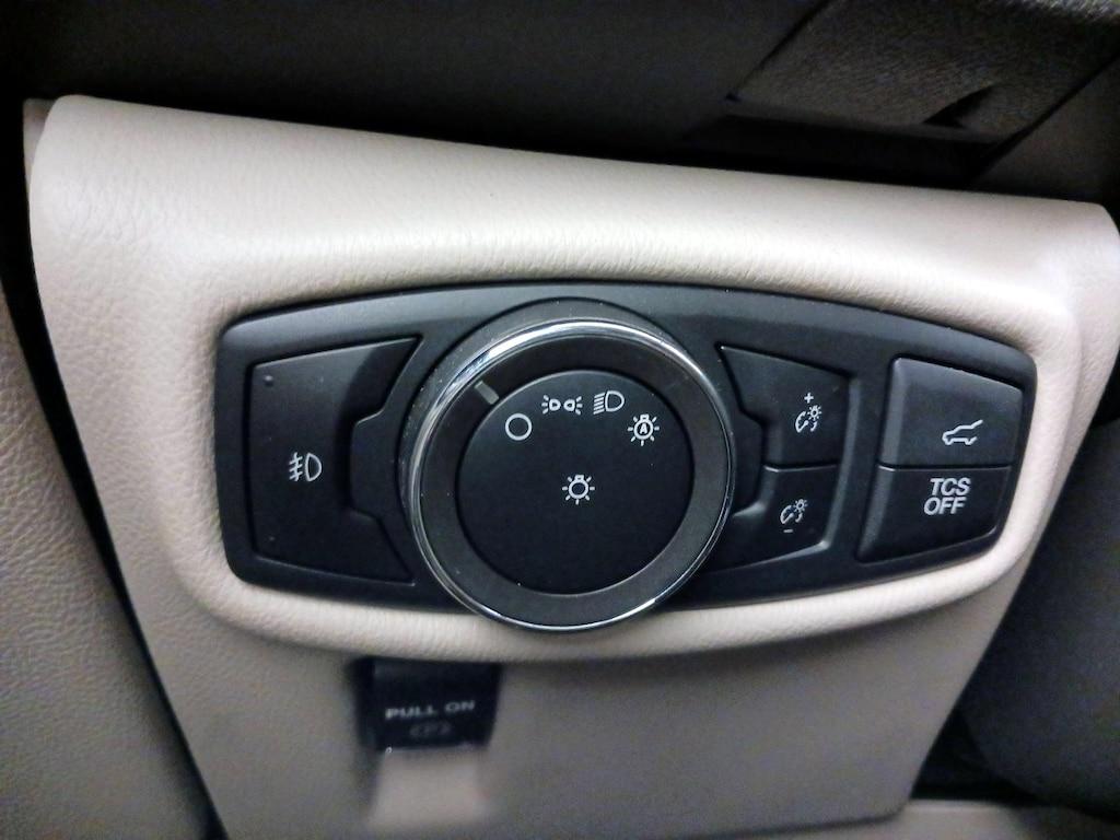 used 2019 Lincoln Nautilus car, priced at $25,998