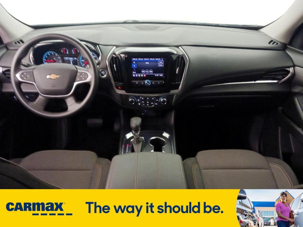 used 2021 Chevrolet Traverse car, priced at $24,998
