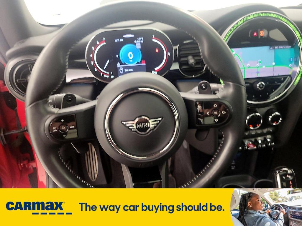 used 2022 MINI Hardtop car, priced at $28,998