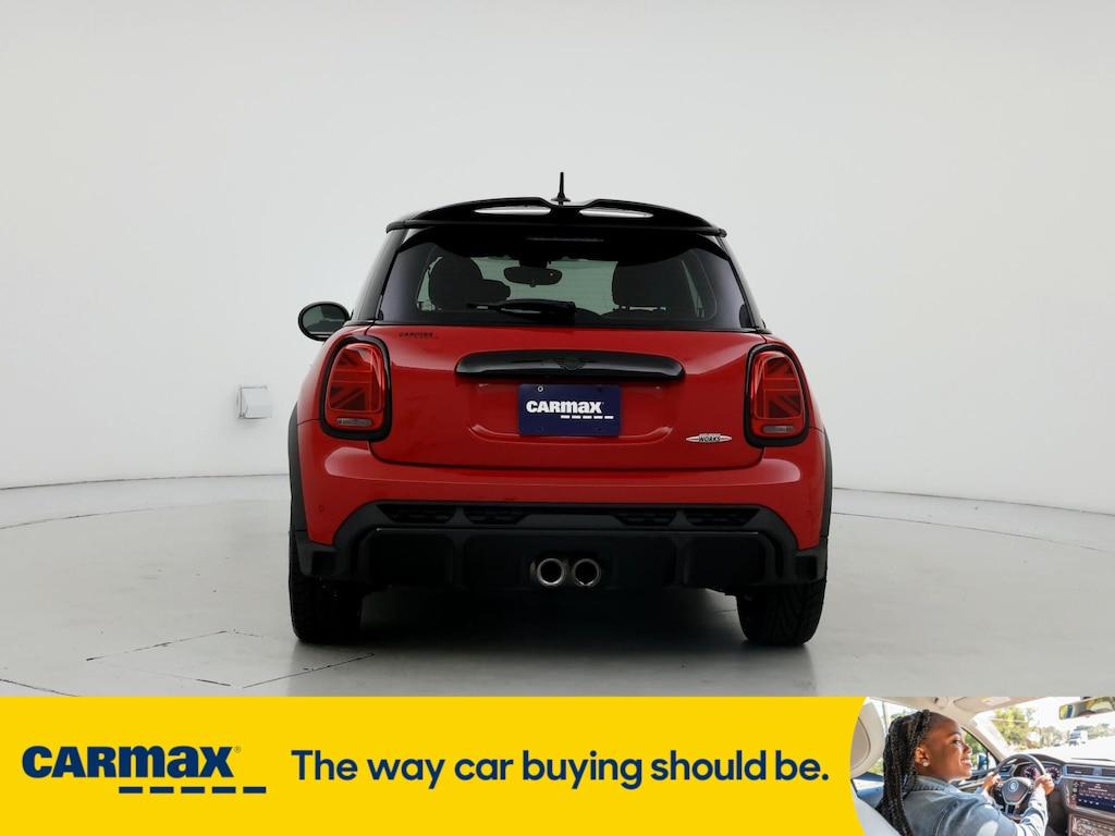 used 2022 MINI Hardtop car, priced at $28,998