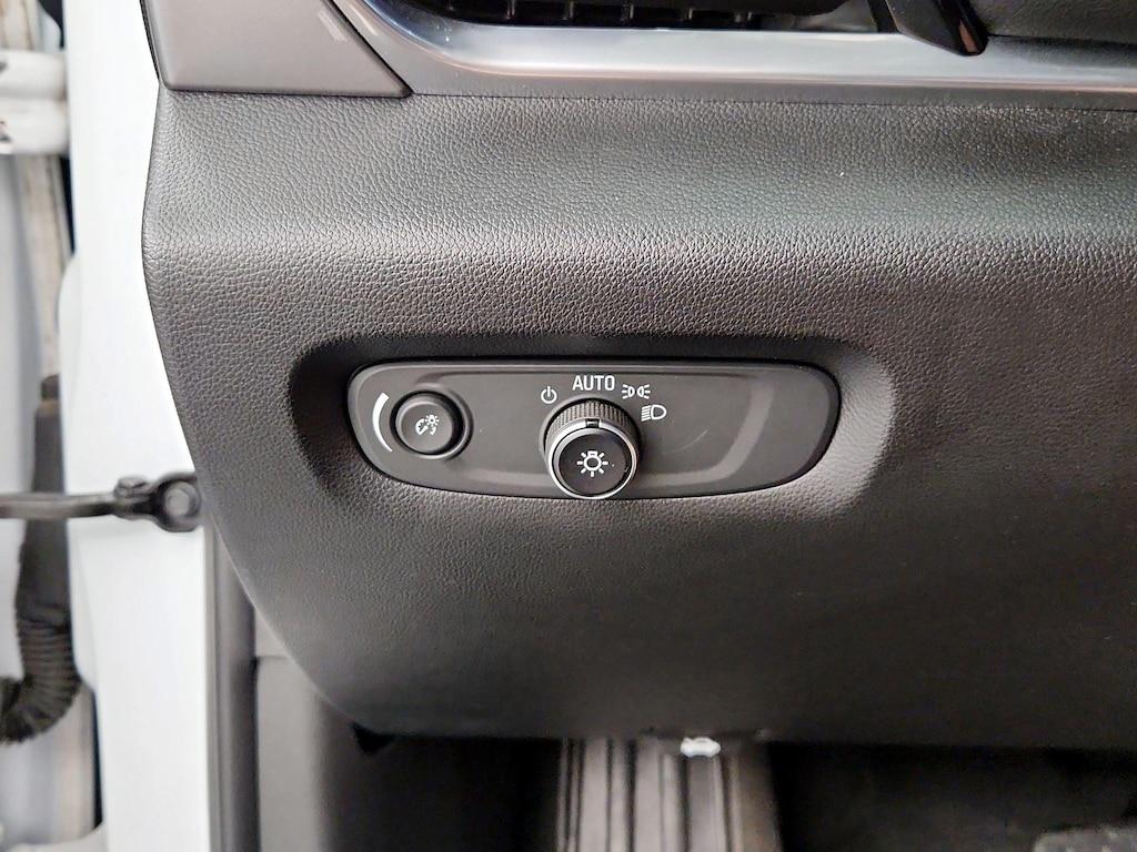 used 2020 Chevrolet Traverse car, priced at $24,998