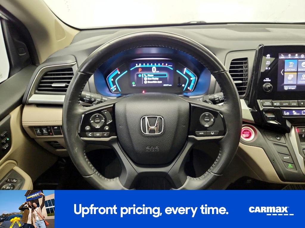 used 2018 Honda Odyssey car, priced at $25,998
