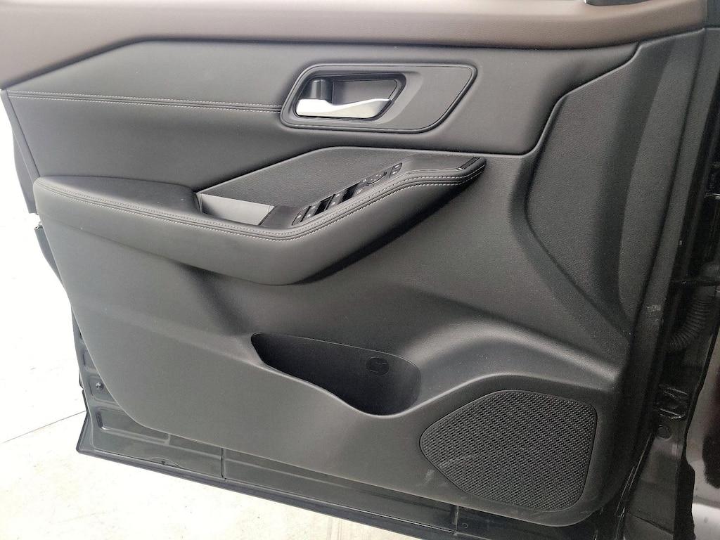 used 2023 Nissan Rogue car, priced at $26,998