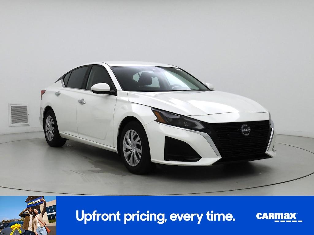 used 2023 Nissan Altima car, priced at $20,998
