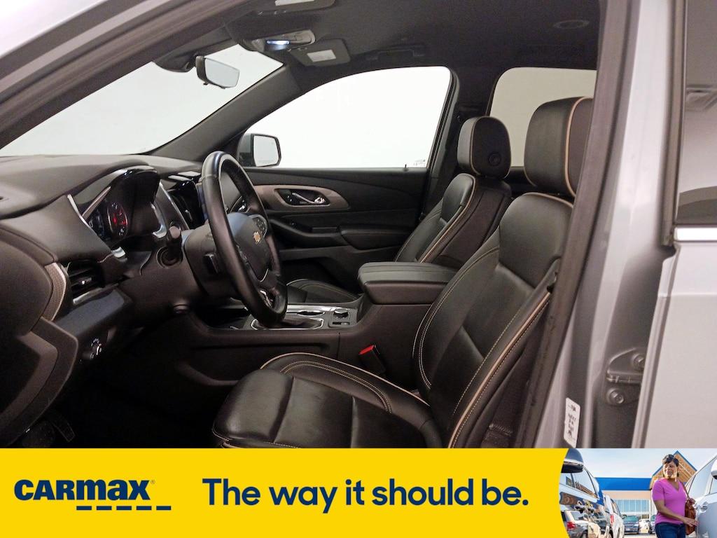 used 2023 Chevrolet Traverse car, priced at $34,998