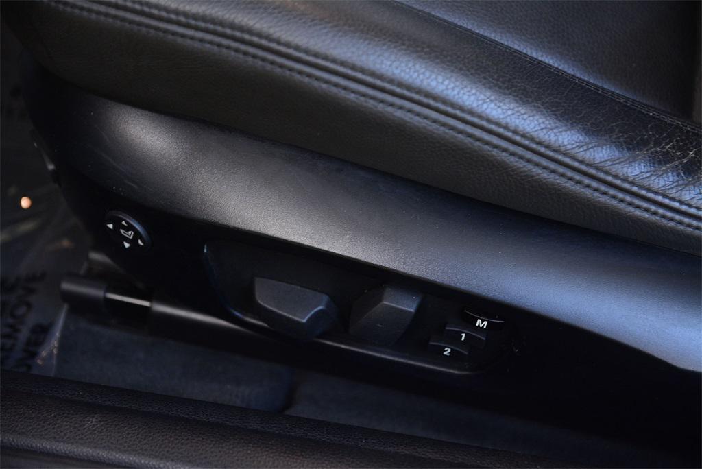 used 2009 BMW 128 car, priced at $11,980