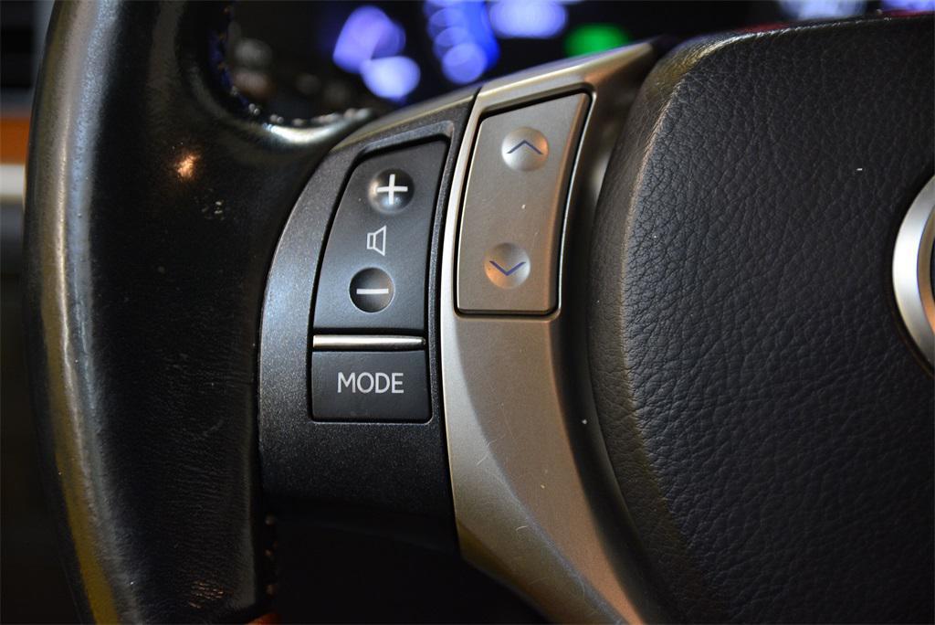 used 2013 Lexus ES 300h car, priced at $19,980