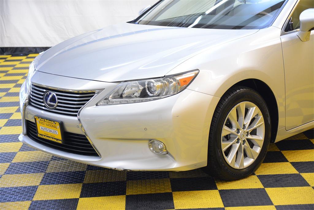 used 2013 Lexus ES 300h car, priced at $19,980