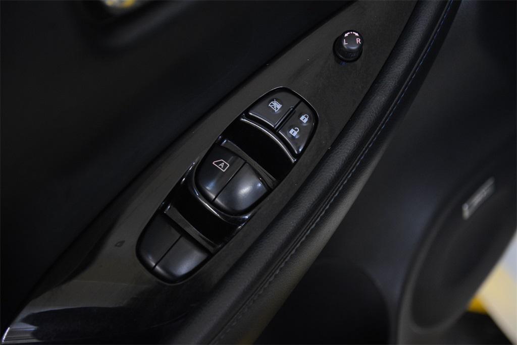 used 2018 Nissan Leaf car, priced at $11,980