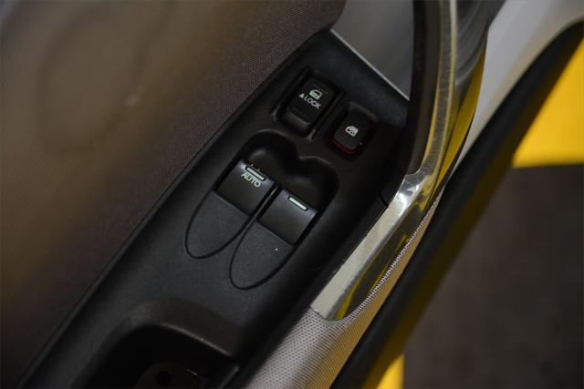 used 2011 Honda CR-Z car, priced at $12,980
