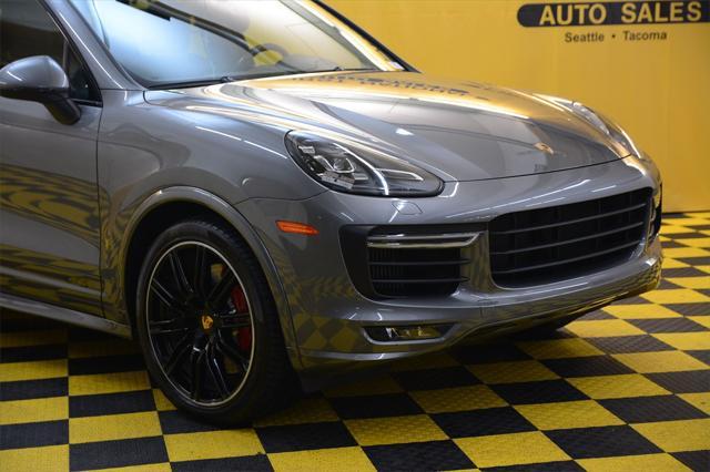 used 2018 Porsche Cayenne car, priced at $37,980