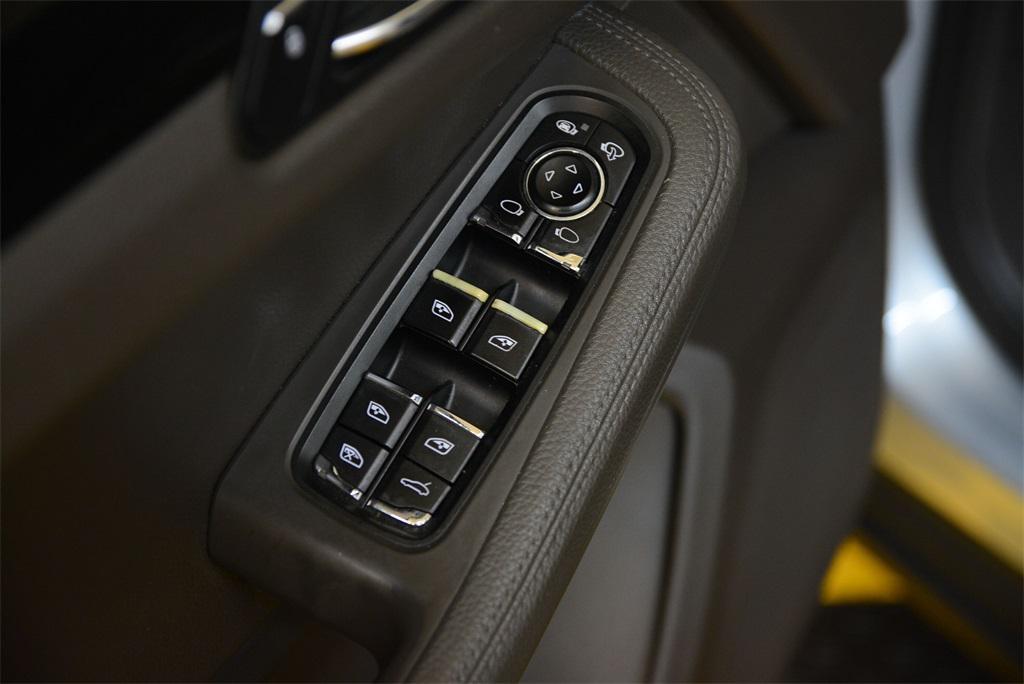 used 2018 Porsche Macan car, priced at $19,980