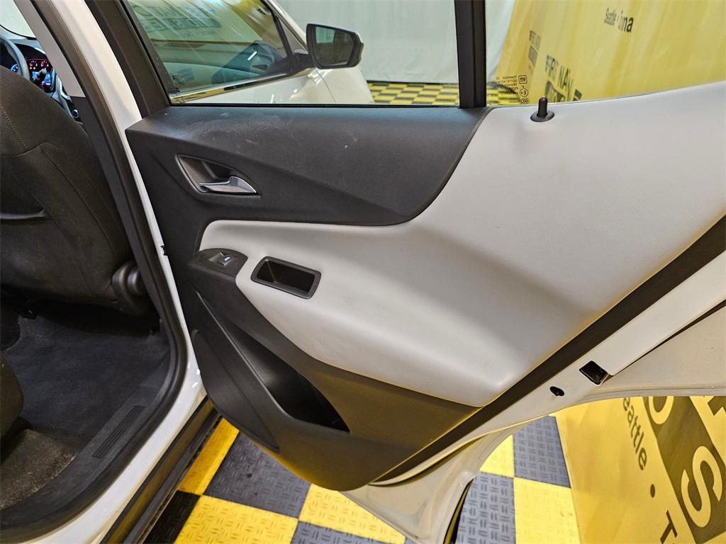 used 2023 Chevrolet Equinox car, priced at $21,980